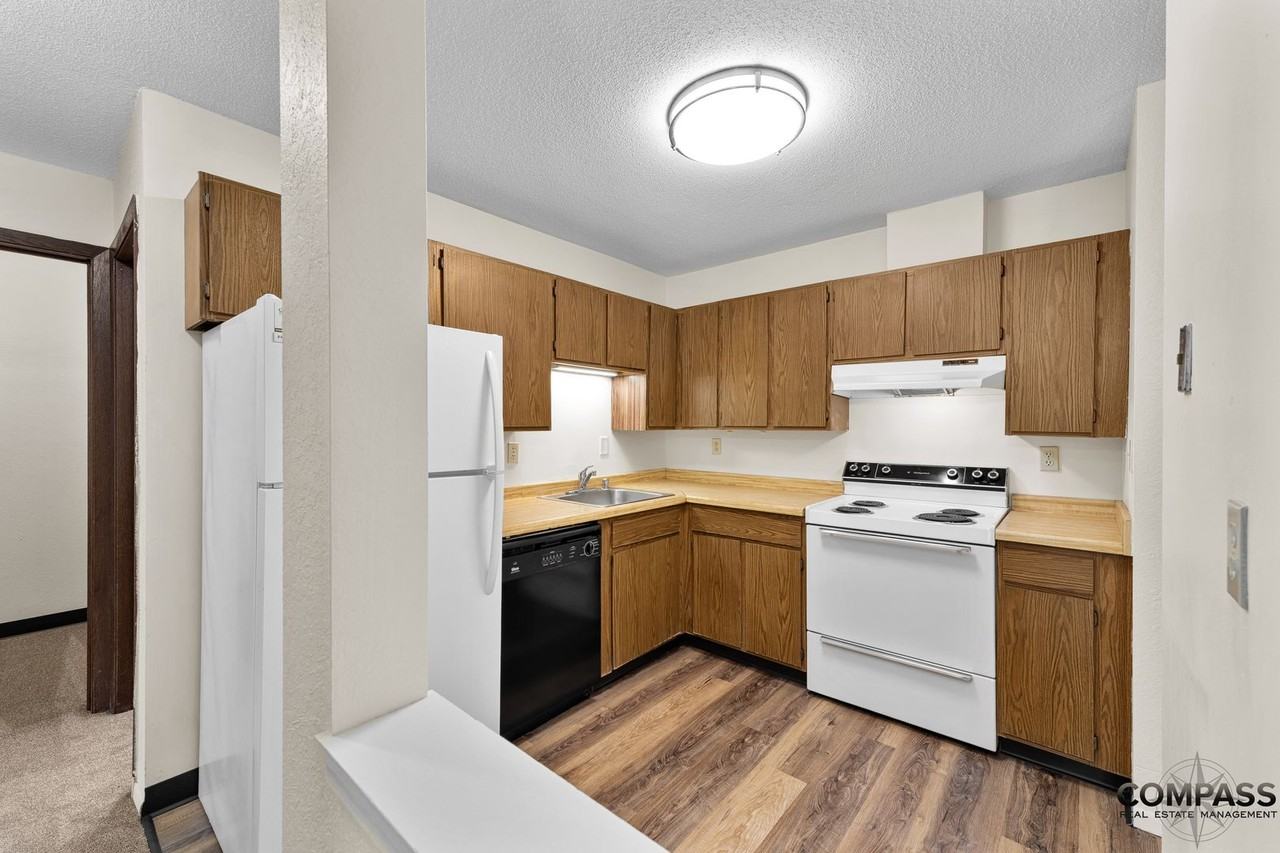 2214 - Westwinds Apartments - Photo 4 of 50