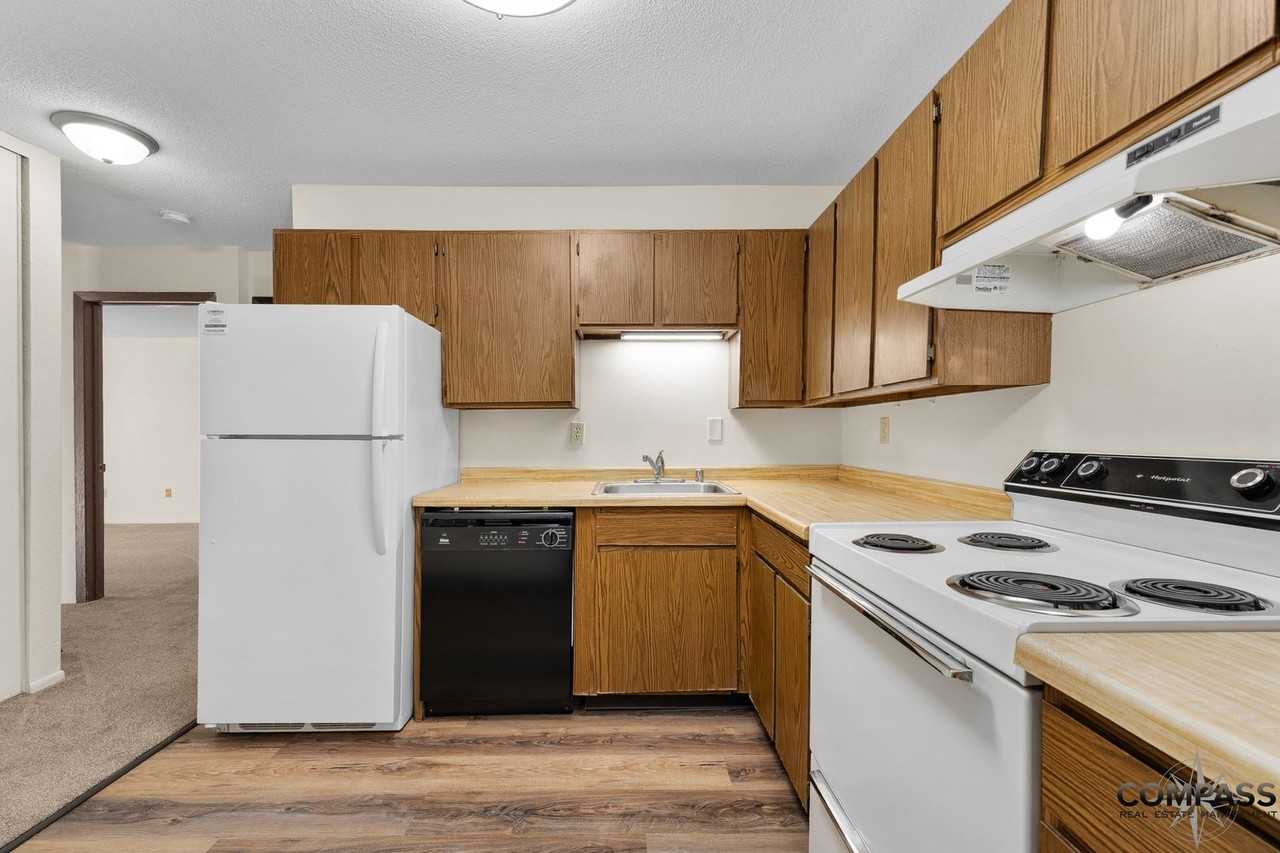 2214 - Westwinds Apartments - Photo 6 of 50