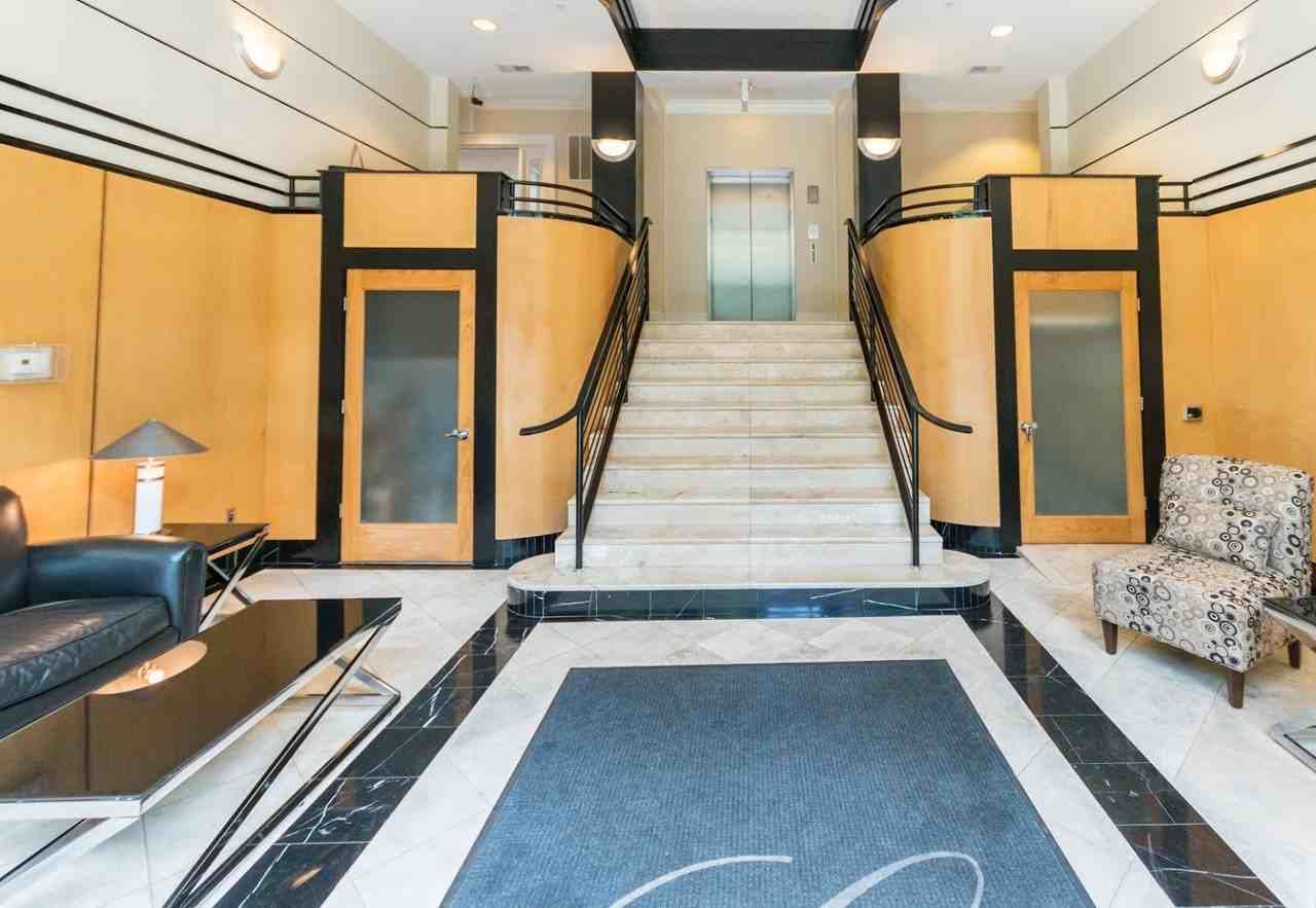 The Gatsby - Photo 7 of 25