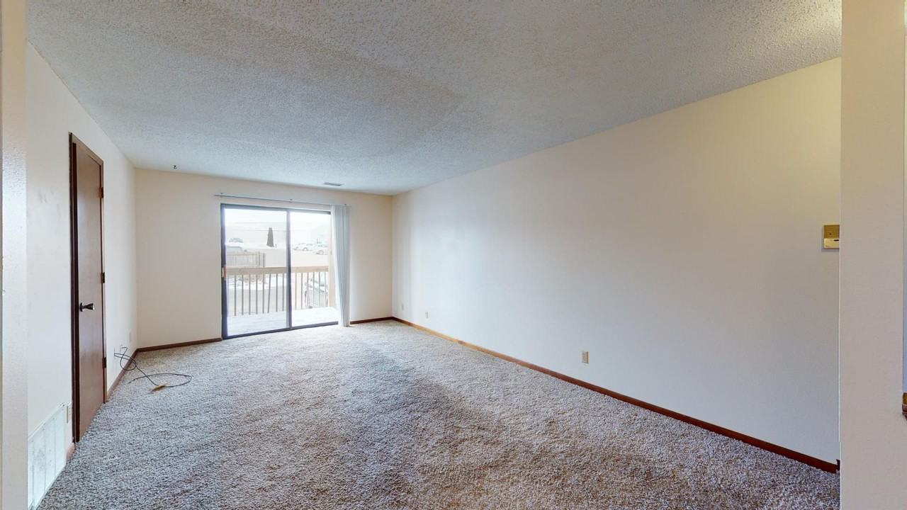 3500 Grand Ave - Photo 4 of 14