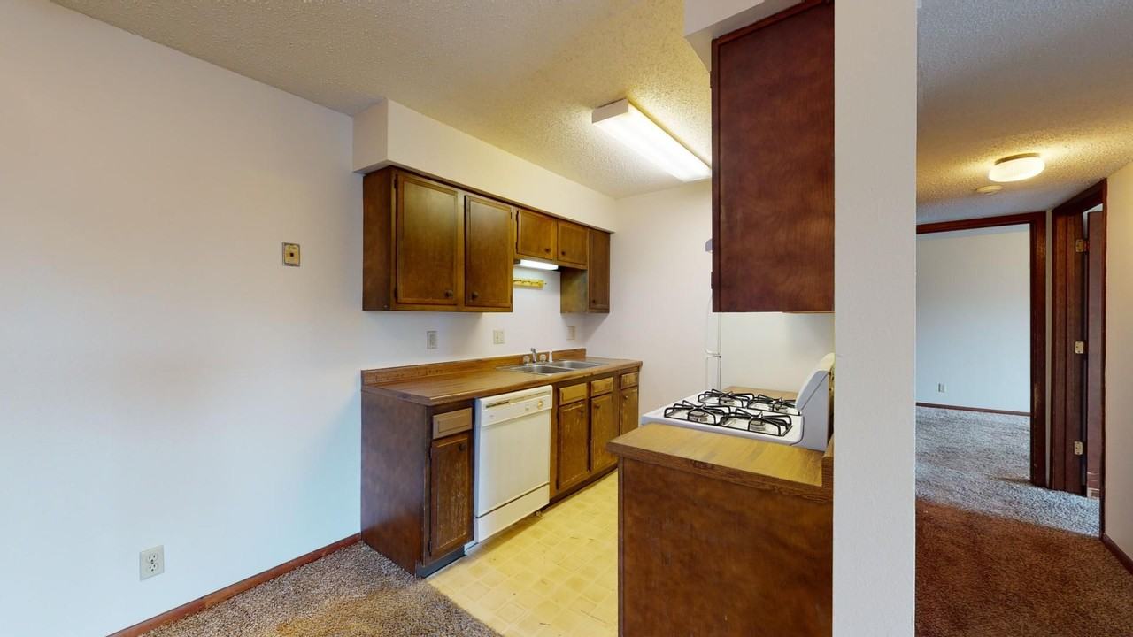 3500 Grand Ave - Photo 6 of 14