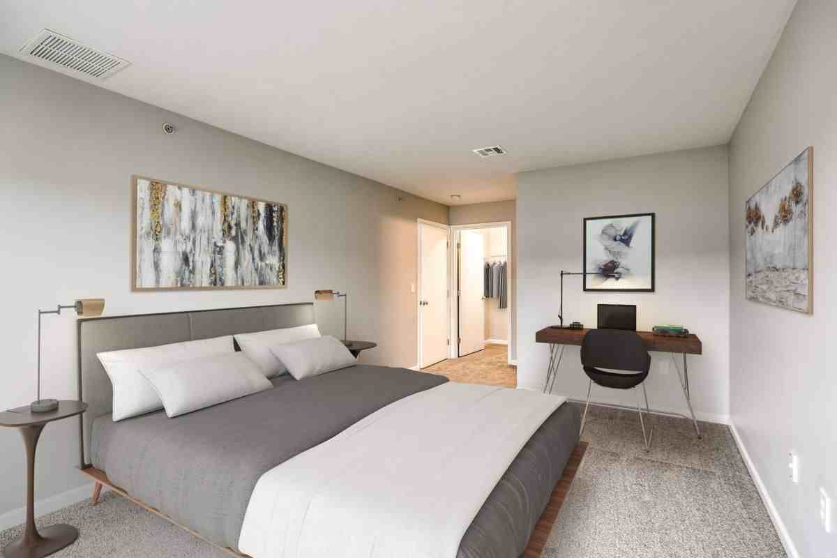 The Villas of Castleton Apartments - Photo 6 of 39