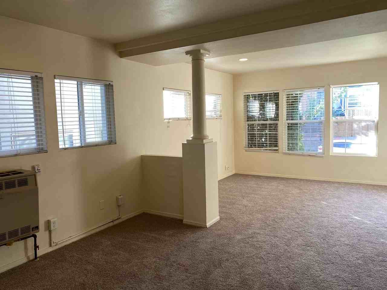 University Townhomes - Photo 3 of 41