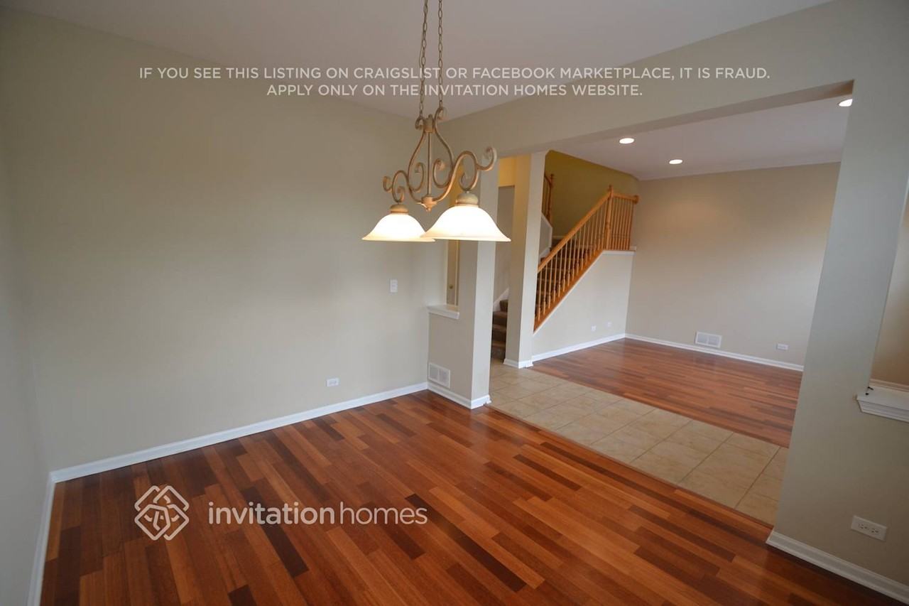 10148 Hanover Ave - Photo 3 of 14