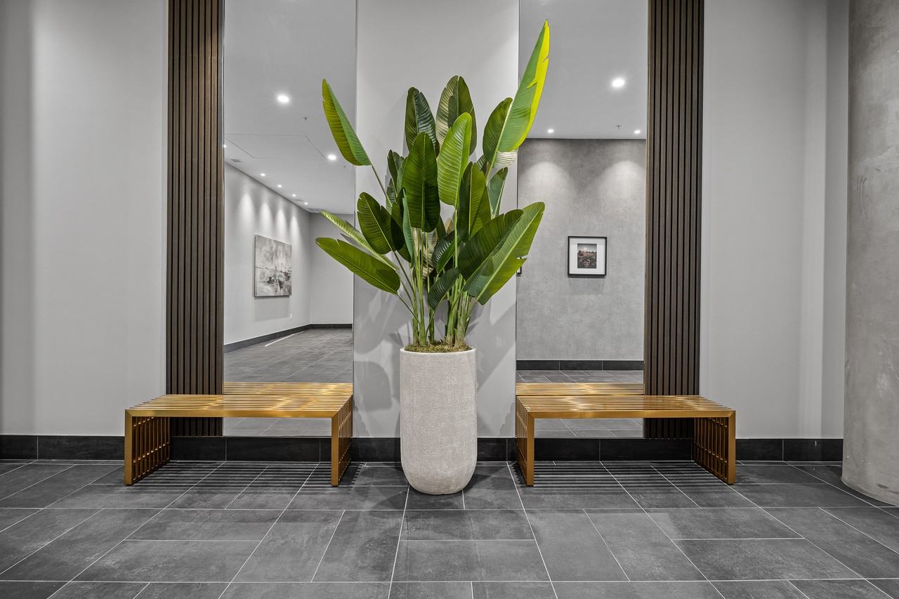 Central - Photo 4 of 50