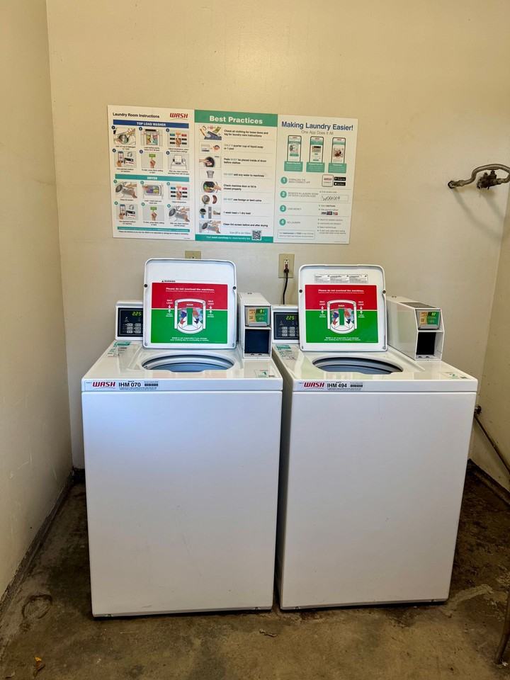 1544 Laburnum - Photo 5 of 6