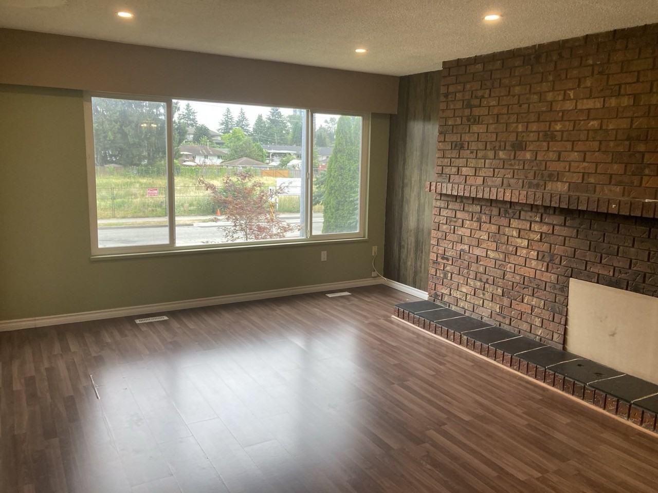 2161 Prairie Avenue - Photo 4 of 43