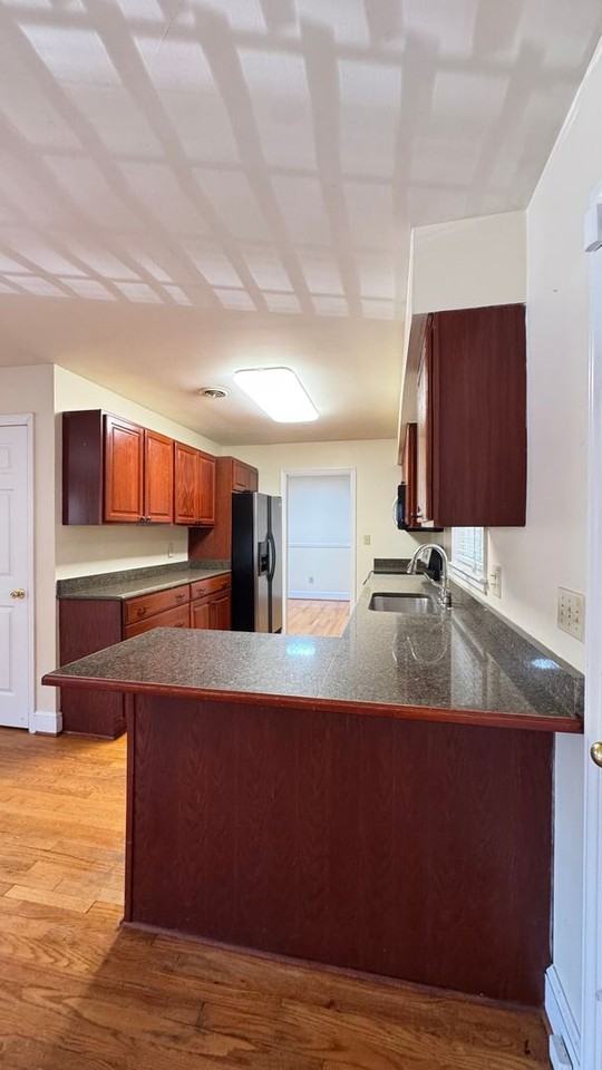 3120 Stoneridge Rd Sw ##Sw - Photo 3 of 17