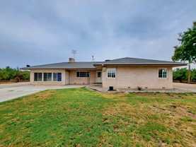 7757 E Olive Ave - Photo 1 of 1