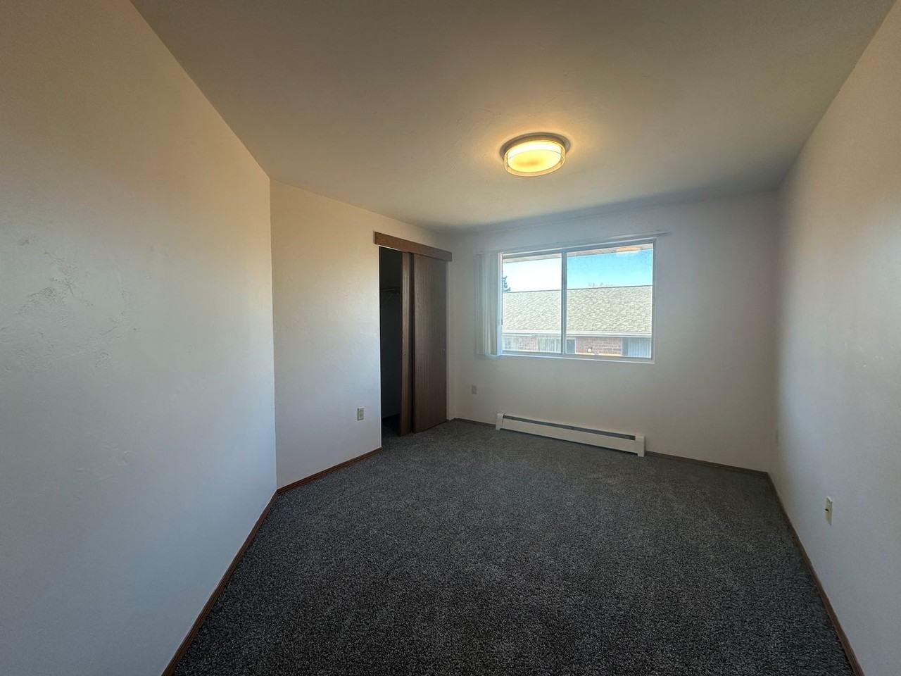 2705 Humboldt Rd - Photo 5 of 20