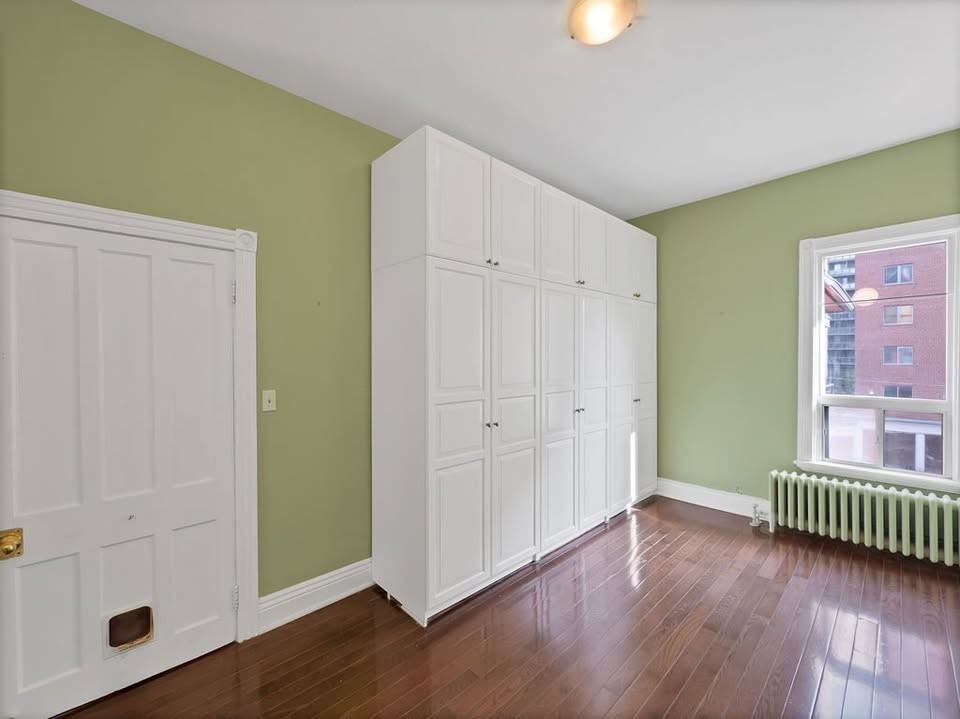 191 James Street South #1 - Photo 6 of 11