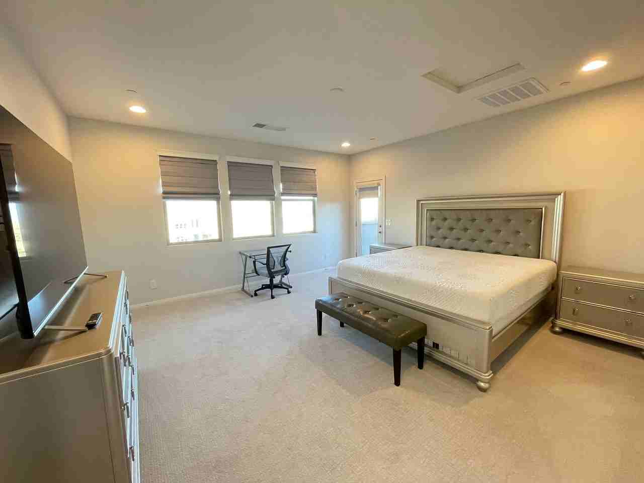 11527 Hawking Ave - Photo 5 of 18