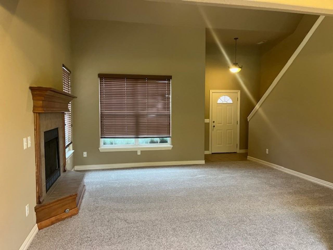 177 Milas St - Photo 2 of 21