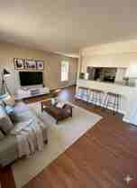 514_Three Spadesiders - Photo 1 of 1