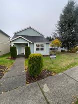 8730 8th Pl Ne - Photo 1 of 1