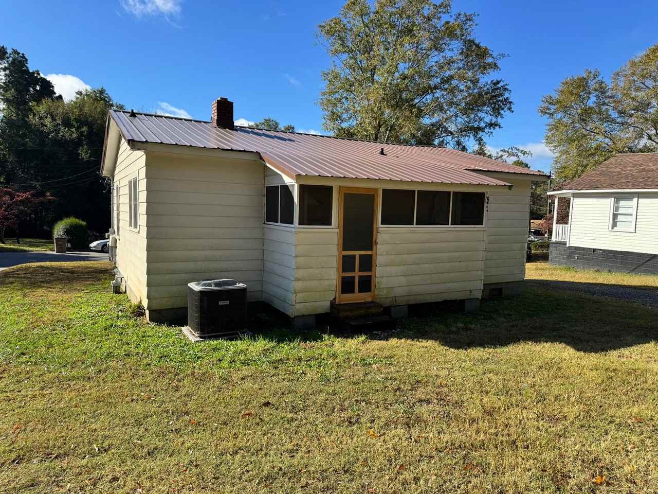 409 Atlantic Avenue - Photo 3 of 16