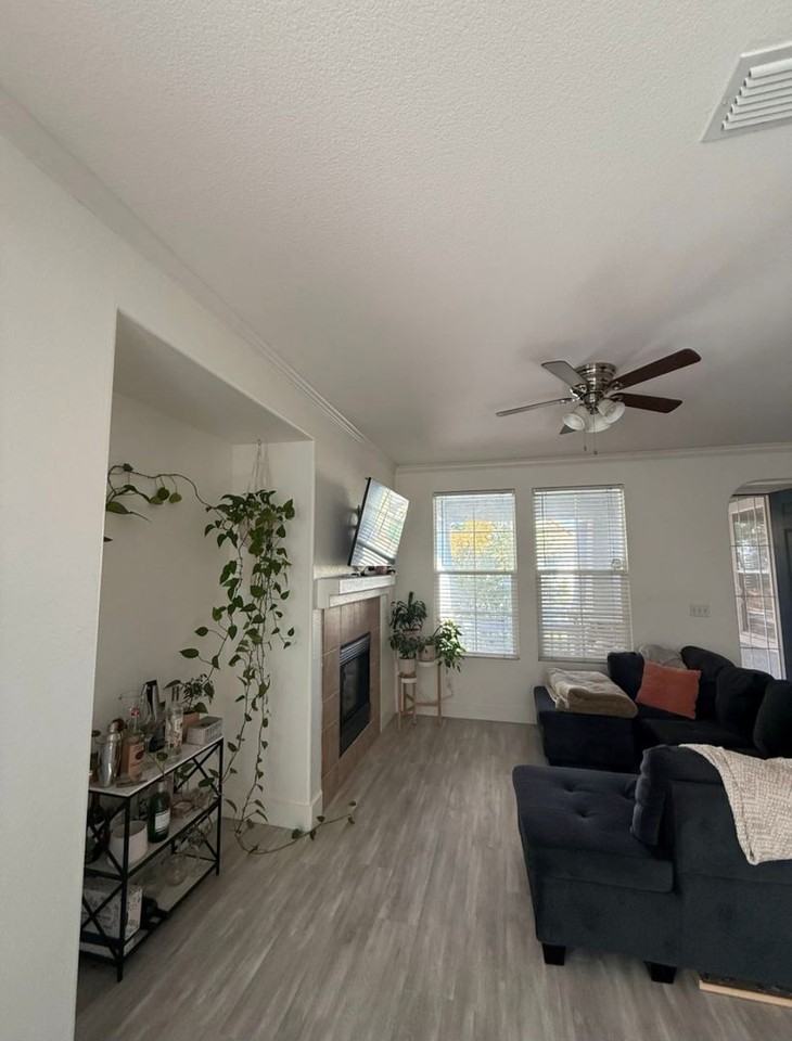 1946 Dawnelle Way - Photo 6 of 23