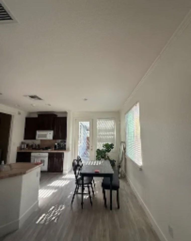 1946 Dawnelle Way - Photo 7 of 23