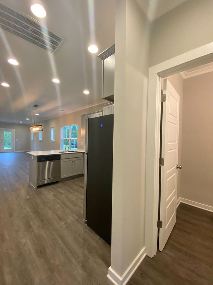 179 Creek Run Way - Photo 5 of 50