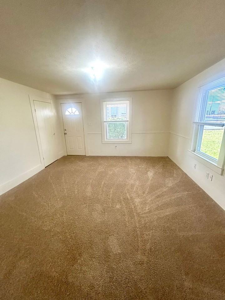 9592 South Congress Street #A - Photo 6 of 9