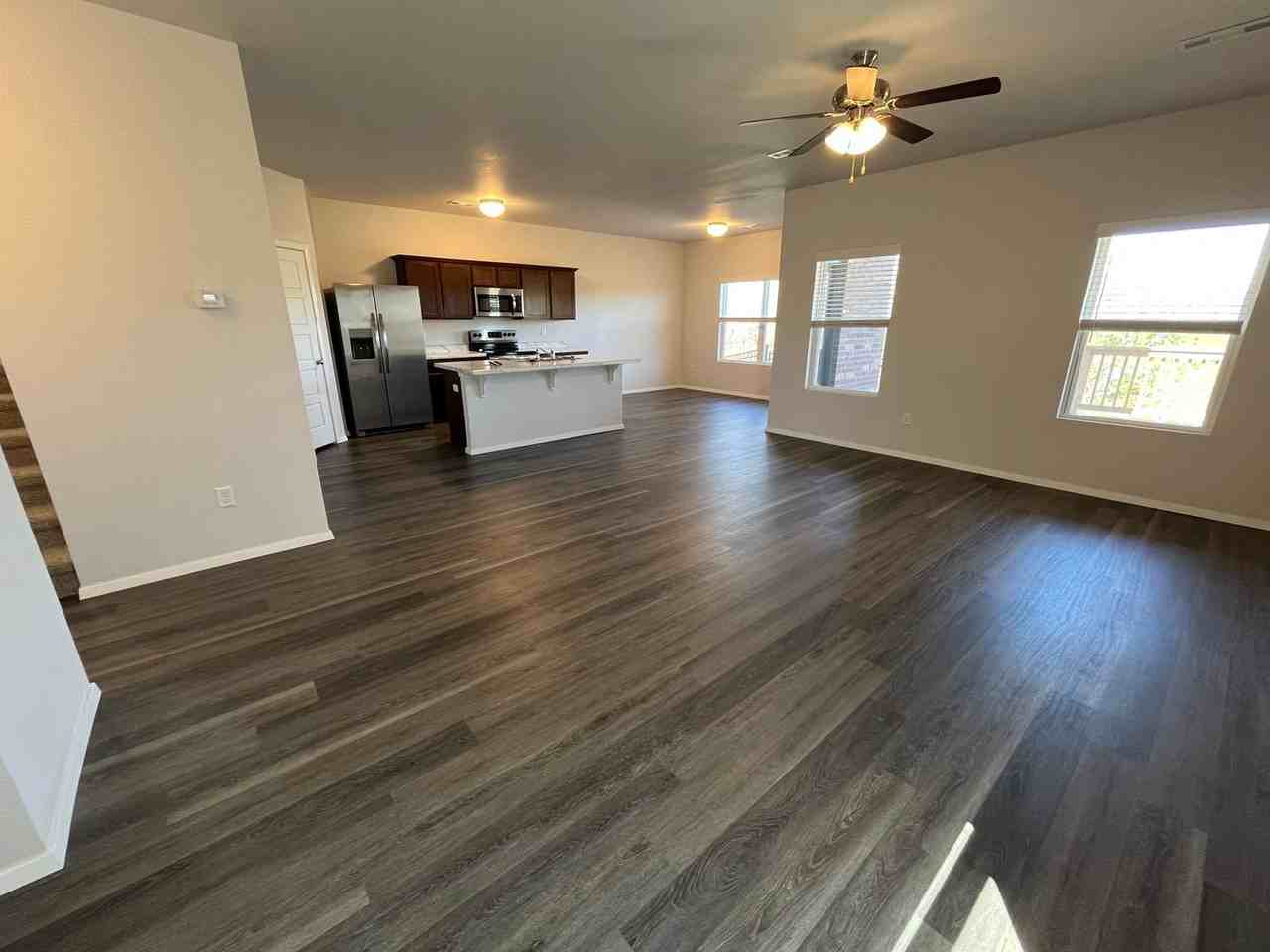 3201 Gulley Lane - Photo 6 of 32