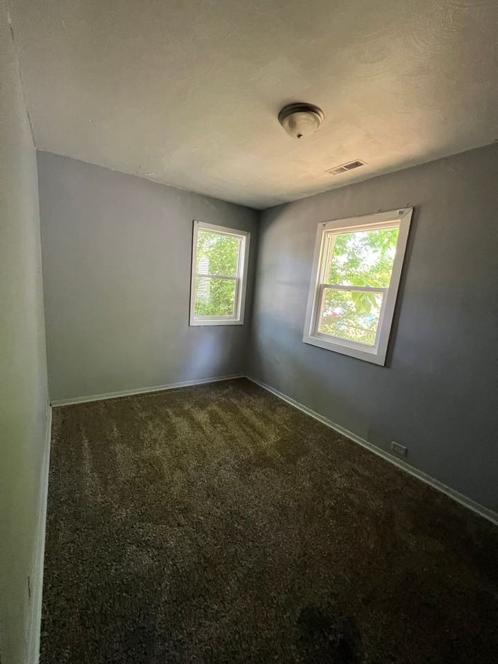 1629 Fremont Street - Photo 6 of 6