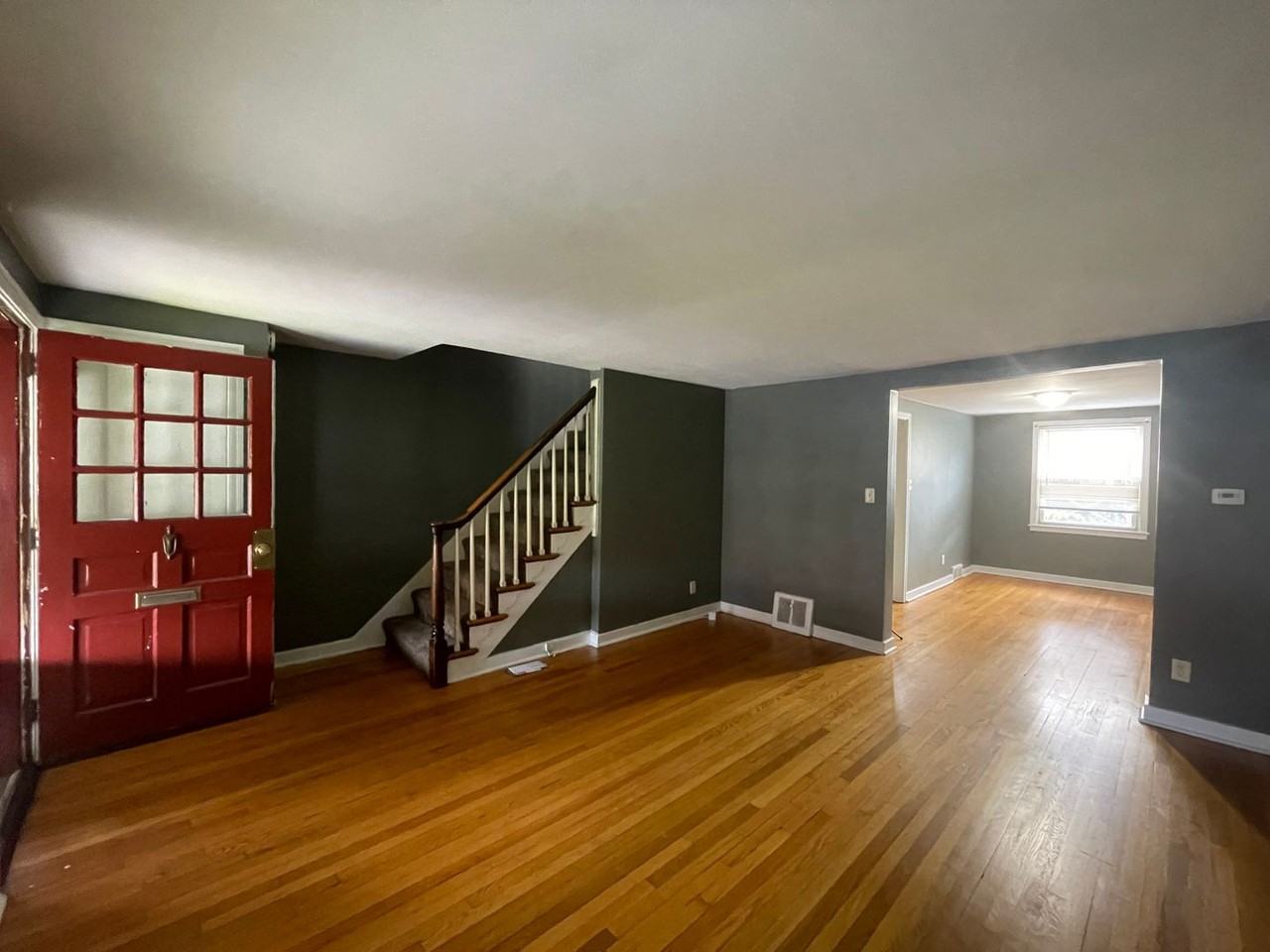 2405 Kensington Street - Photo 5 of 23