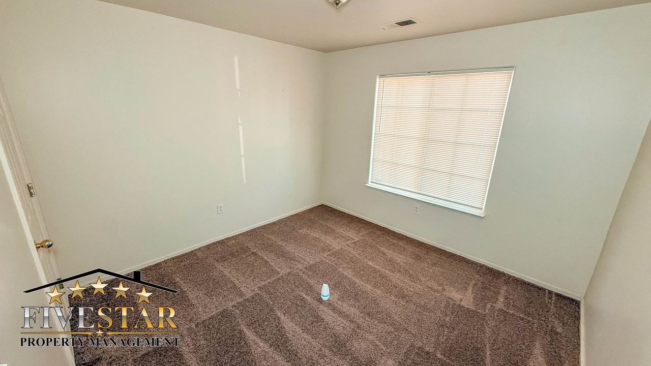 2815 Flint Hills Dr - Photo 3 of 27