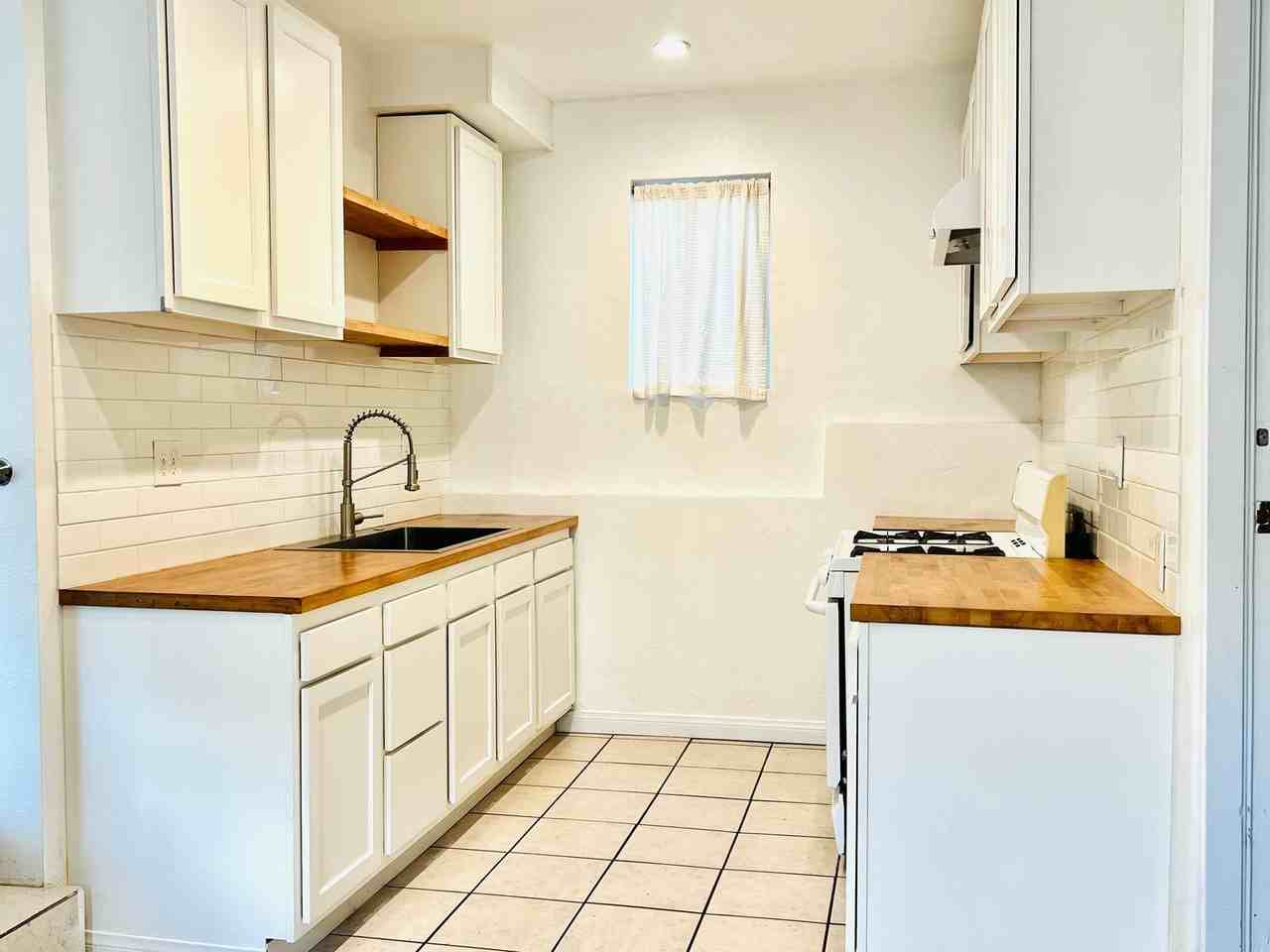 1222 N Avenue 49 - Photo 2 of 13