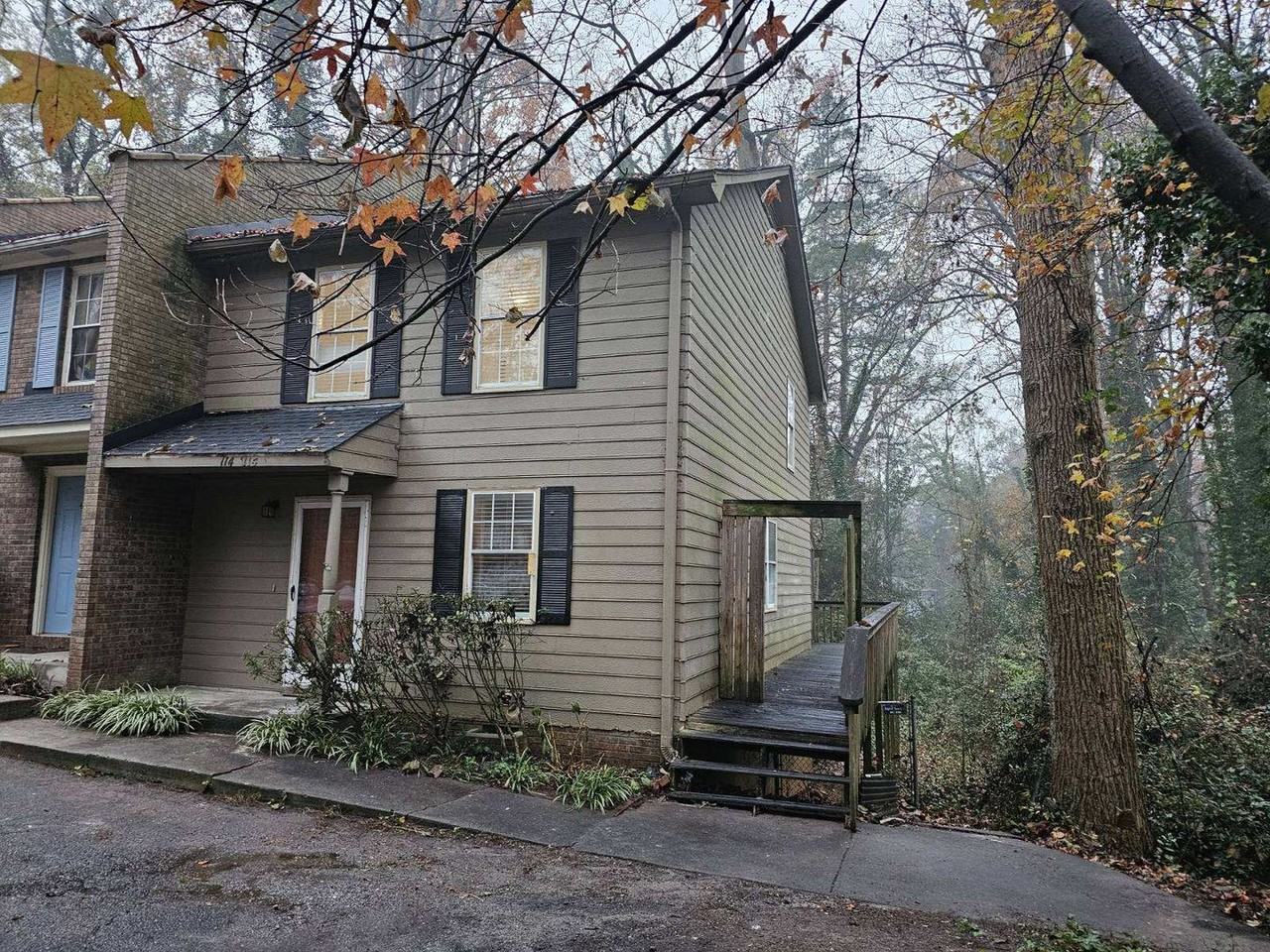 114 College Heights Blvd - Photo 2 of 11