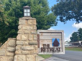 featured image of 101 West Ln