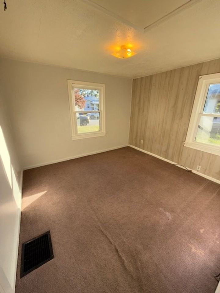 814 Taylor Avenue - Photo 7 of 8