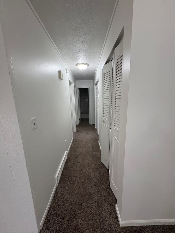 Carter Townhomes - Photo 4 of 7