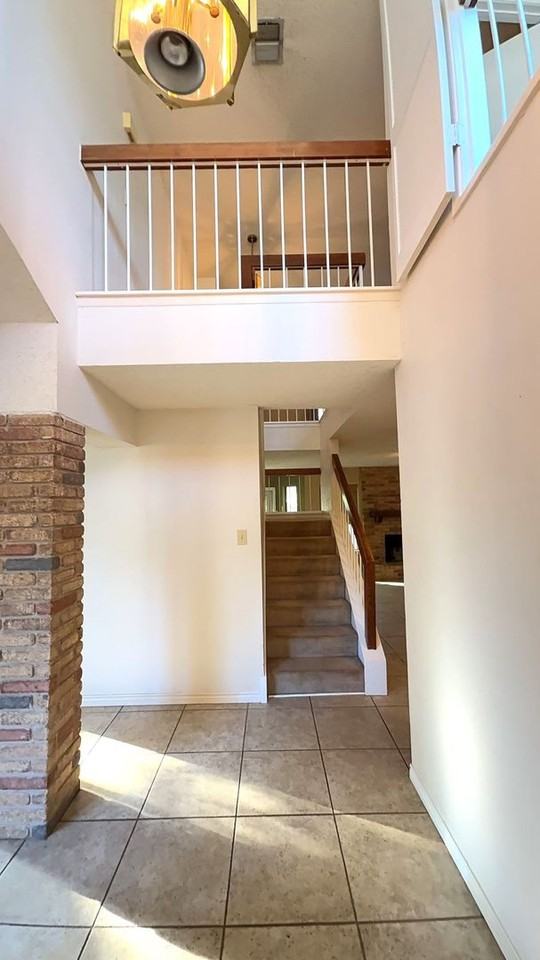 6042 Spring Time St - Photo 4 of 13