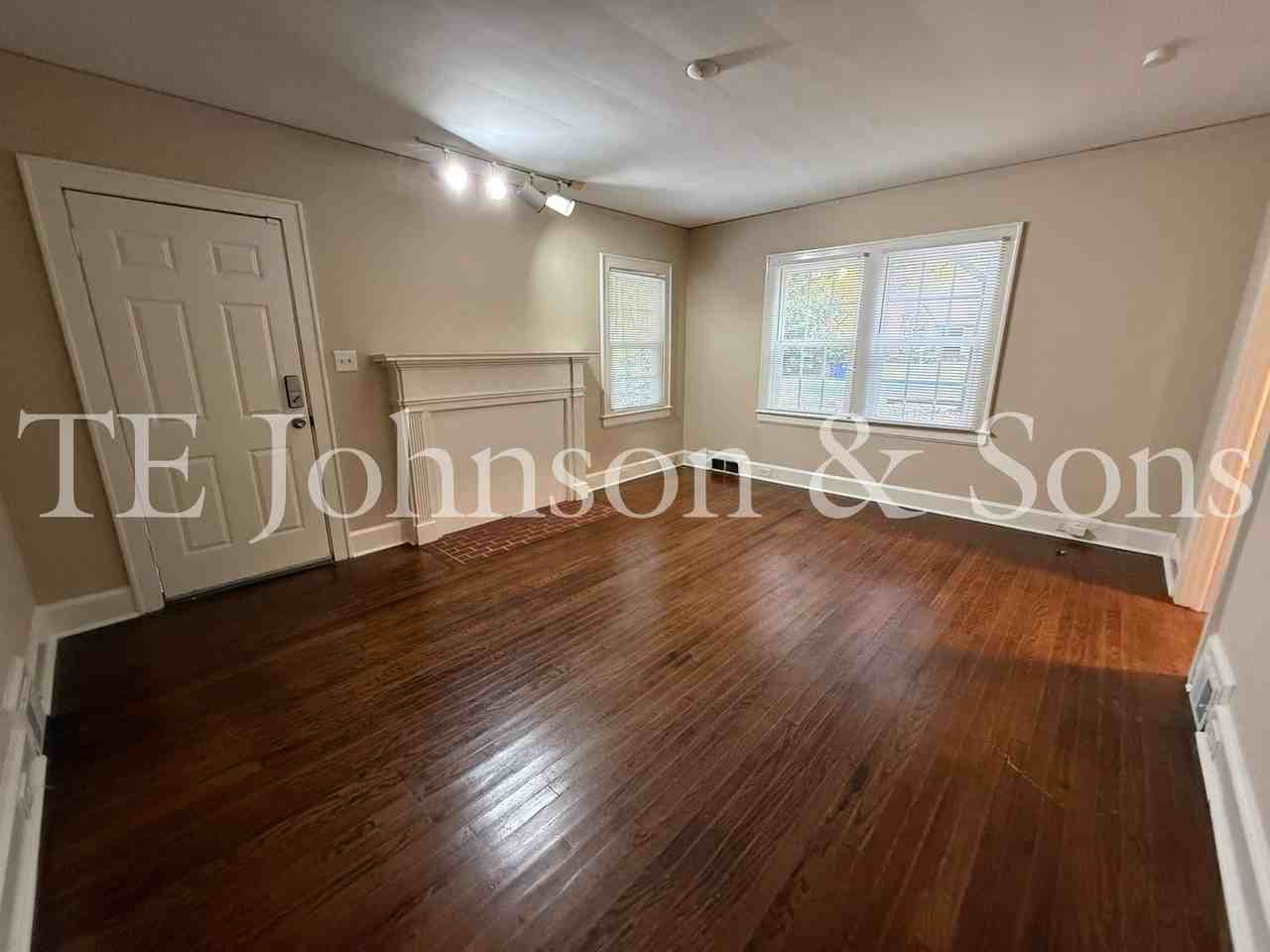 125 Rosedale Circle - Photo 6 of 47