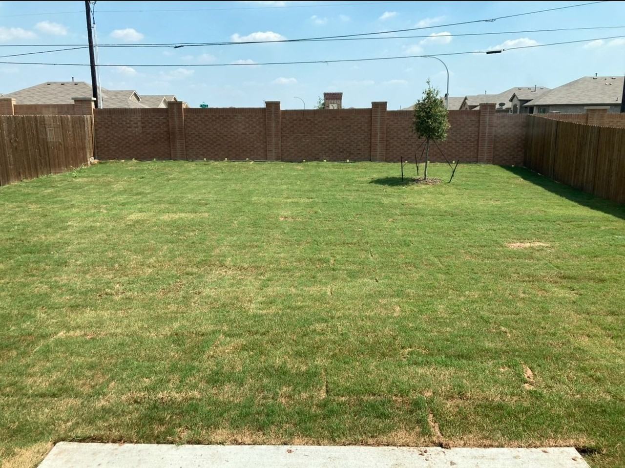 6317 Bollard Dr - Photo 2 of 6