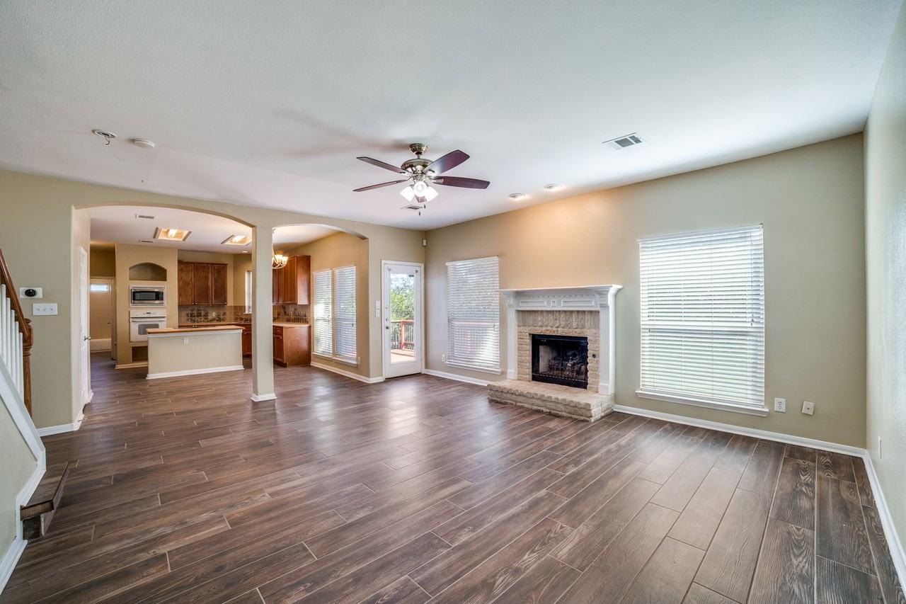 9918 Alms Park Dr - Photo 6 of 25