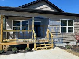 featured image of 2016 Blythe Ave Se ## 3