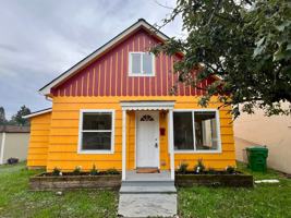 featured image of 1104 Puget Street Northeast