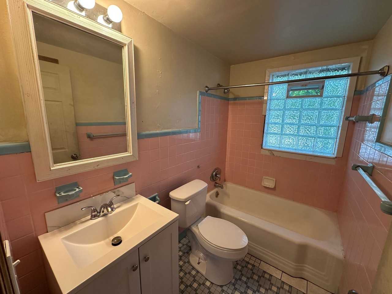 26 W Boston Ave - Photo 5 of 8