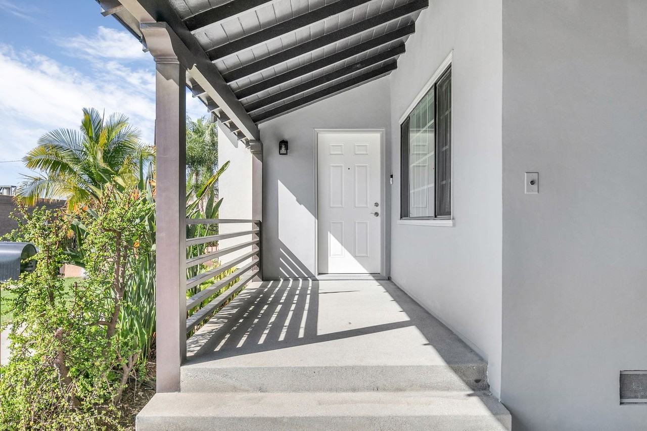 3620 Tuller Avenue - Photo 3 of 32