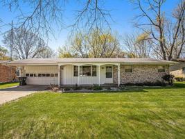 featured image of 2860 Marilyn Dr