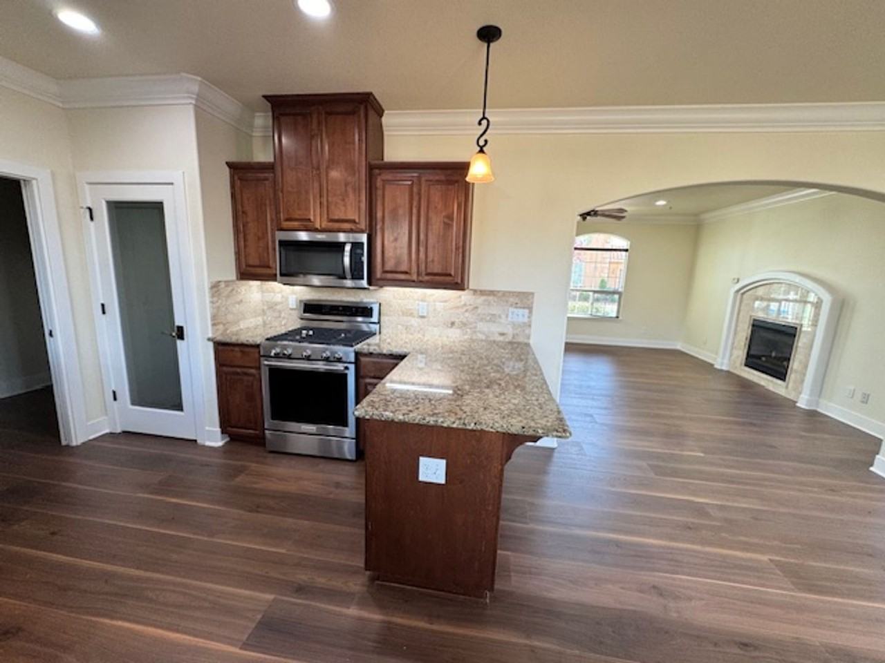 5569 Diamond Ridge Dr - Photo 6 of 42