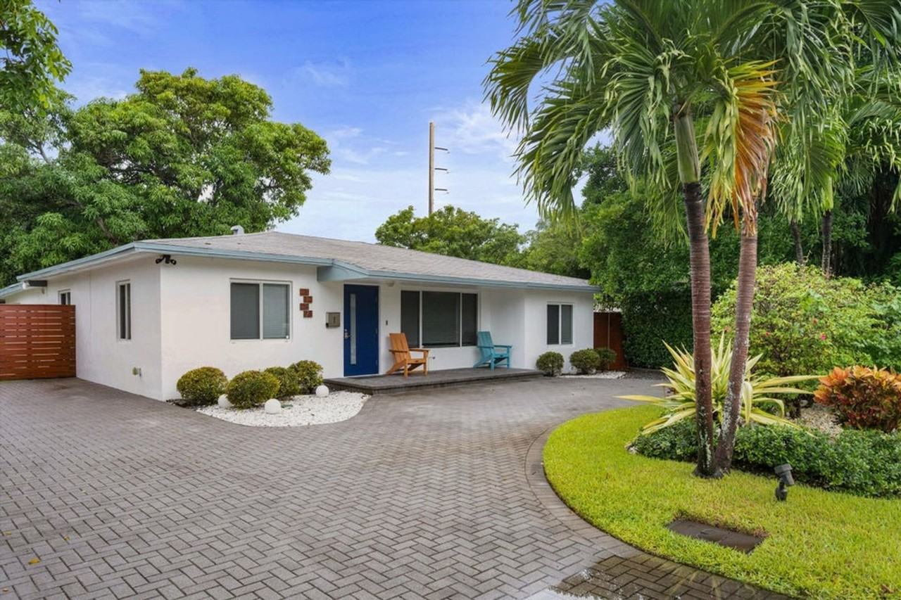 1137 Ne 1st Ave - Photo 4 of 17