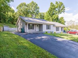 featured image of 147 Leonard St