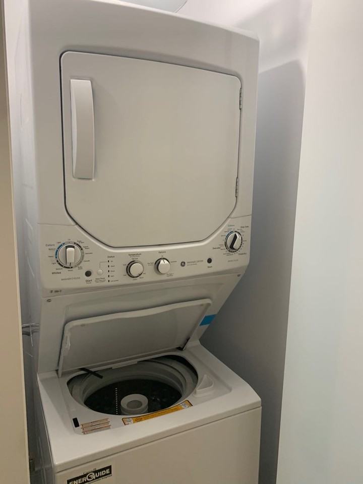 2320 Rue Tupper #1903 - Photo 6 of 10