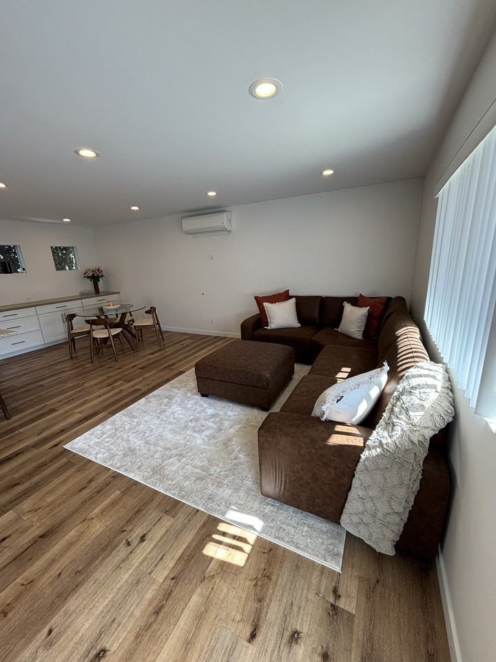 4078 Eagle Street - Photo 5 of 22