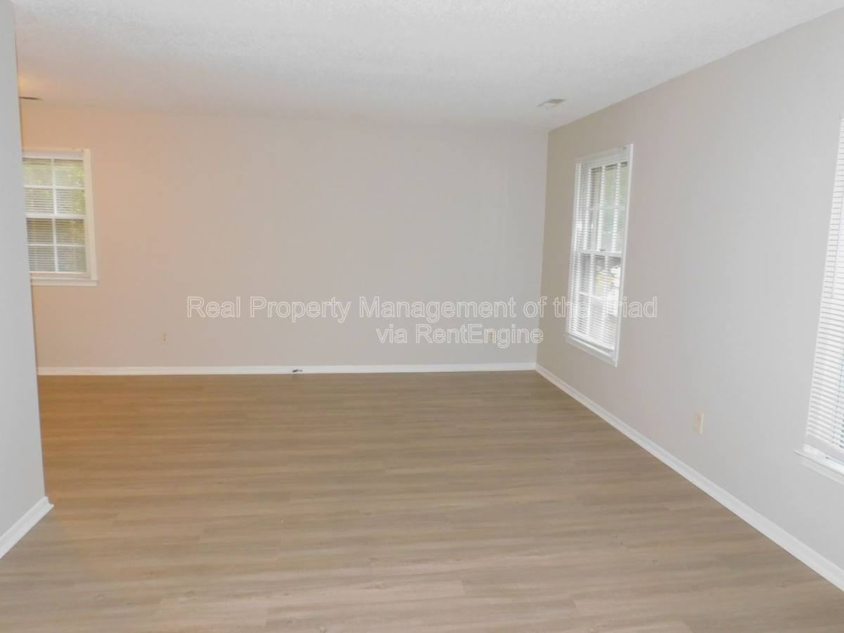 5204 Fieldbrook Drive - Photo 2 of 10