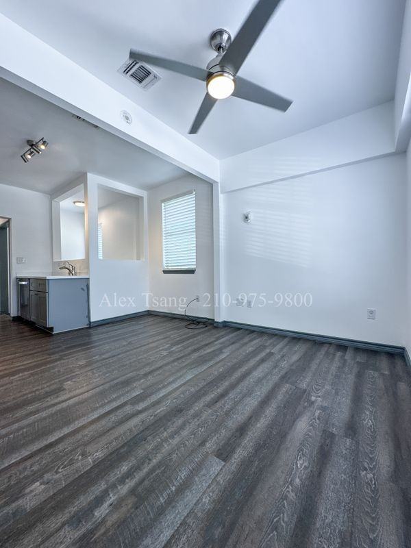 802 Montana St ##2 - Photo 5 of 16