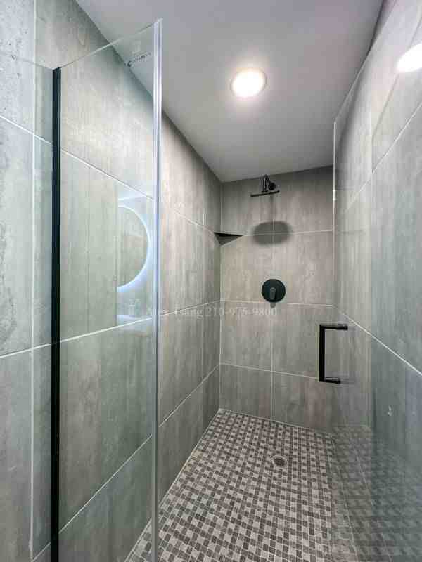 218 S Olive St - Photo 5 of 21